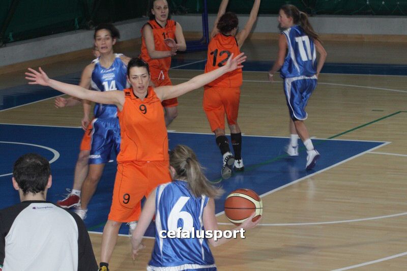 120218 basket 415_tn.jpg